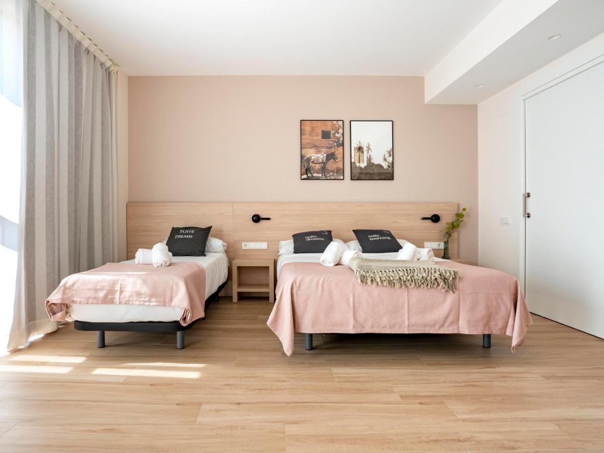 Limehome Barcelona Carrer De Besalu 82 Exterior photo
