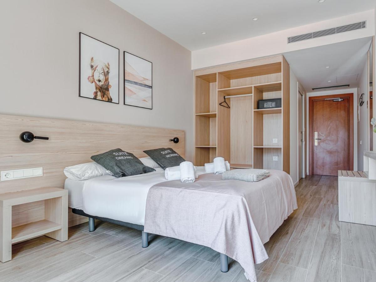 Limehome Barcelona Carrer De Besalu 82 Exterior photo