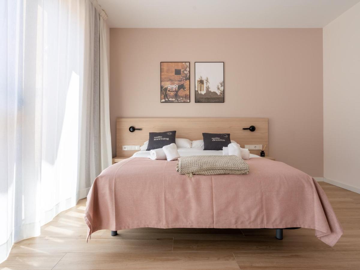 Limehome Barcelona Carrer De Besalu 82 Exterior photo